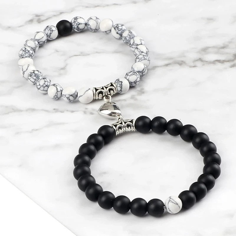 Natural Beads BFF Heart Bracelet – Magnetic bead bracelets with a bonded heart design, featuring elegant black and white beads to symbolize connection and unity